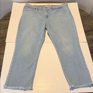 Levi's Women's High Rise Straight Crop Light Blue Jeans